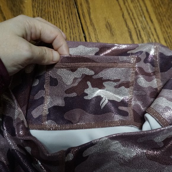 Fabletics Printed Powerhold Pink Leggings Size S/M - Picture 6 of 6